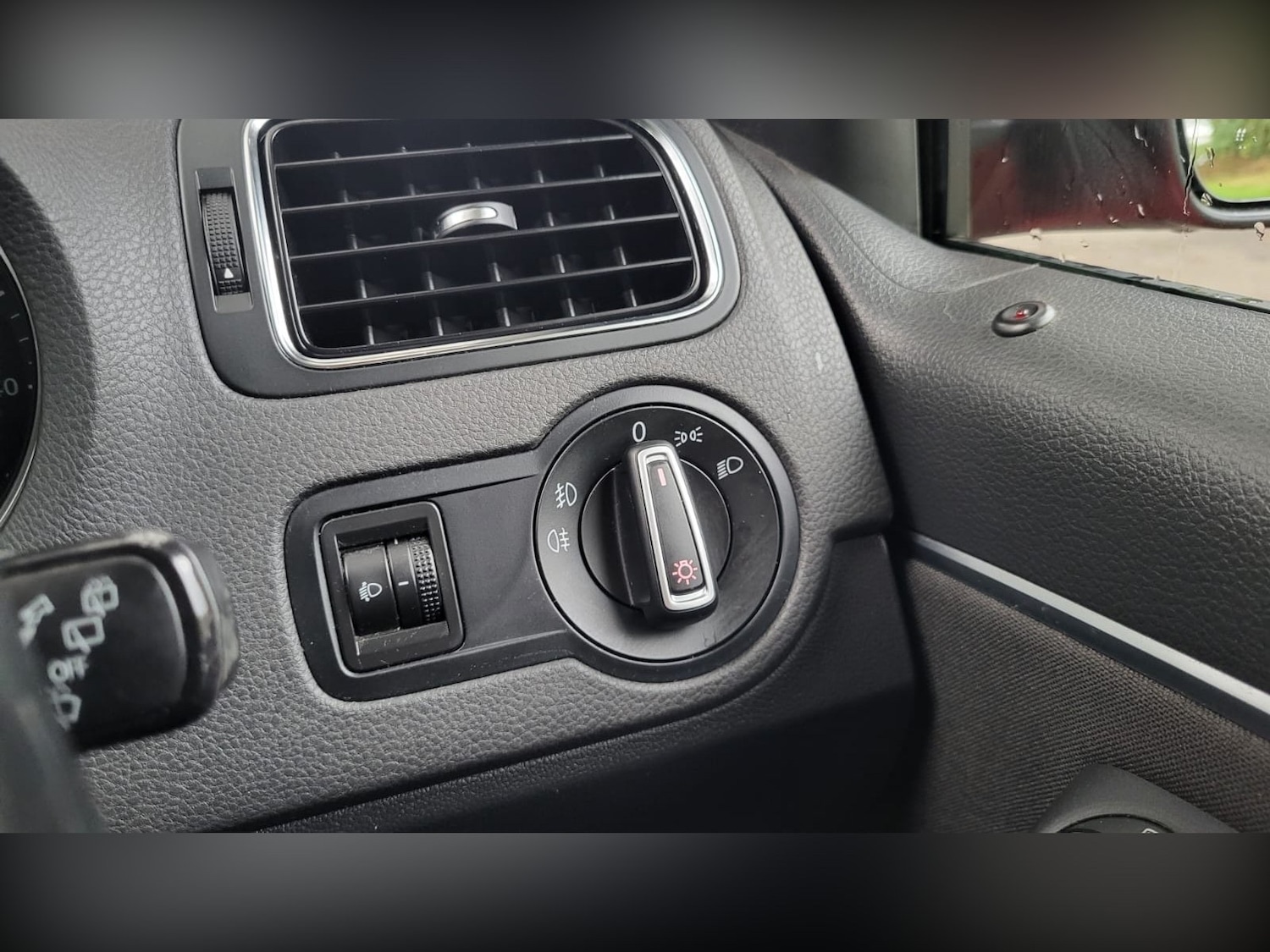 Used Volkswagen Polo 2017 for sale - 76596666: Photo 17