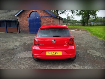Used Volkswagen Polo 2017 for sale - 76596666: Photo