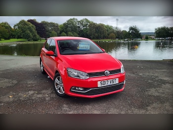 Used Volkswagen Polo 2017 for sale - 76596666: Photo