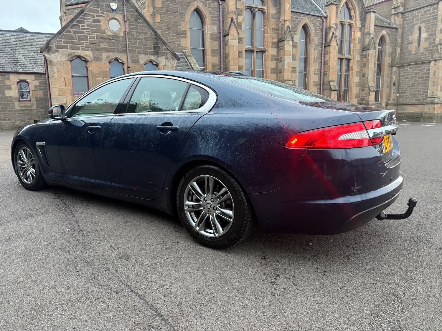 Used Jaguar XF 2012 for sale - 76738615: Photo 4