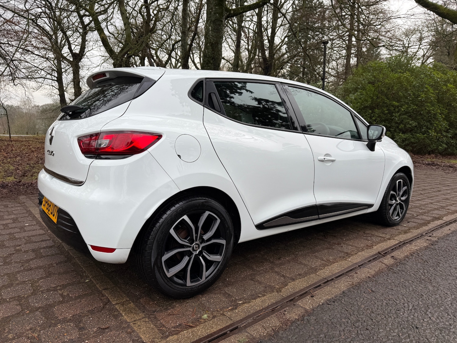 Used Renault Clio 2018 for sale - 77244741: Photo 2