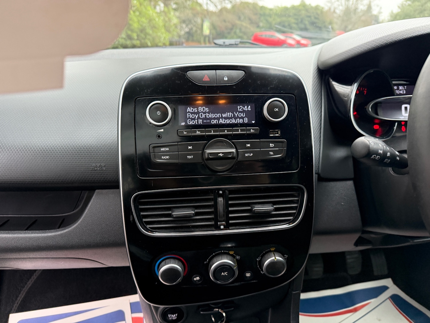 Used Renault Clio 2018 for sale - 77244741: Photo 25