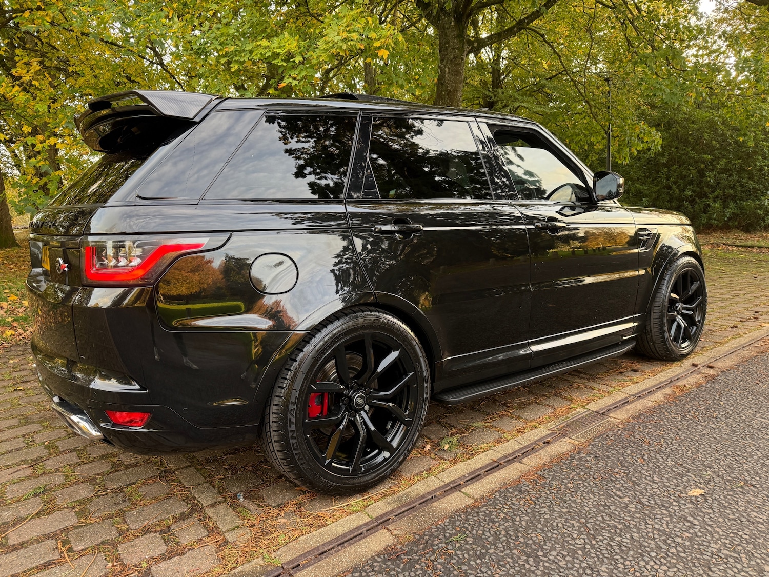 Used Land Rover Range Rover Sport 2019 for sale - 76418661: Photo 2