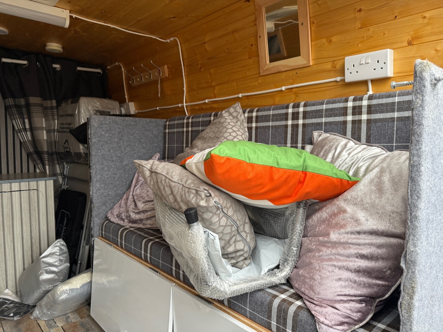 Used Ford Transit 2009 for sale - 77474792: Photo 3