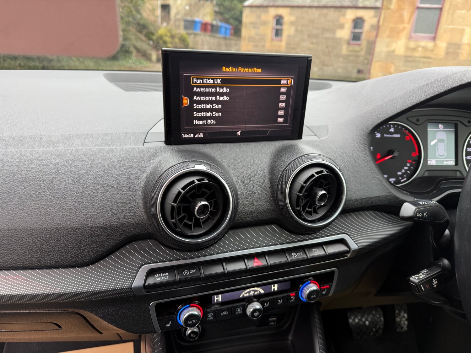 Used Audi Q2 2017 for sale - 77600539: Photo 26