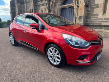 Used Renault Clio 2017 for sale - 78937085: Photo