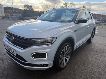 Used Volkswagen T-Roc 2018 for sale - 76444273: Photo