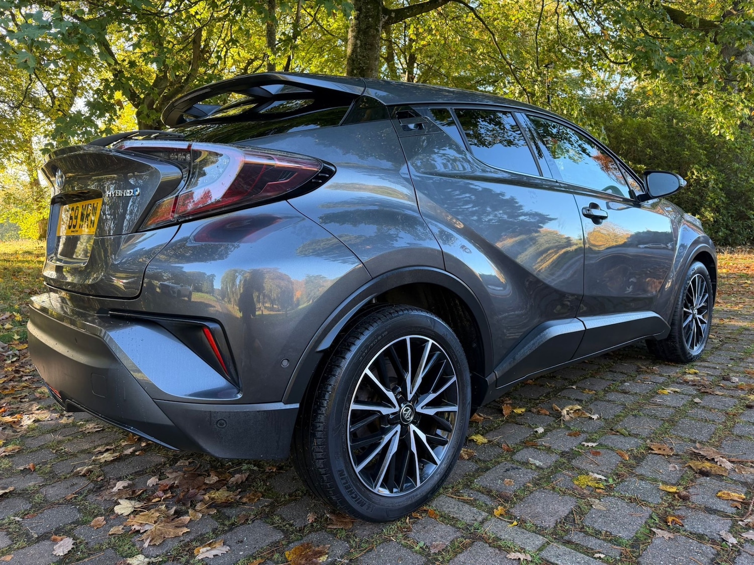 Used Toyota C-HR 2019 for sale - 76329433: Photo 5