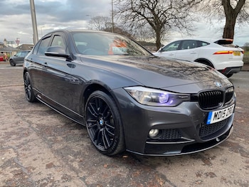 Used BMW 3 Series 2015 for sale - 77111989: Photo