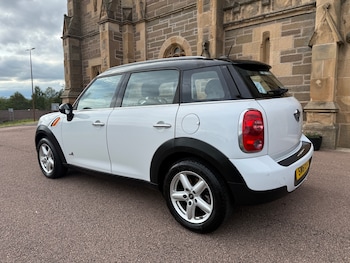 Used MINI Countryman 2011 for sale - 75116621: Photo