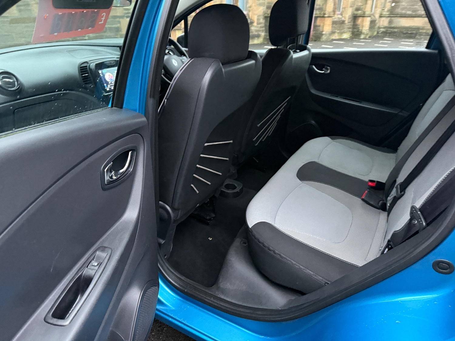 Used Renault Captur 2014 for sale - 77321478: Photo 21