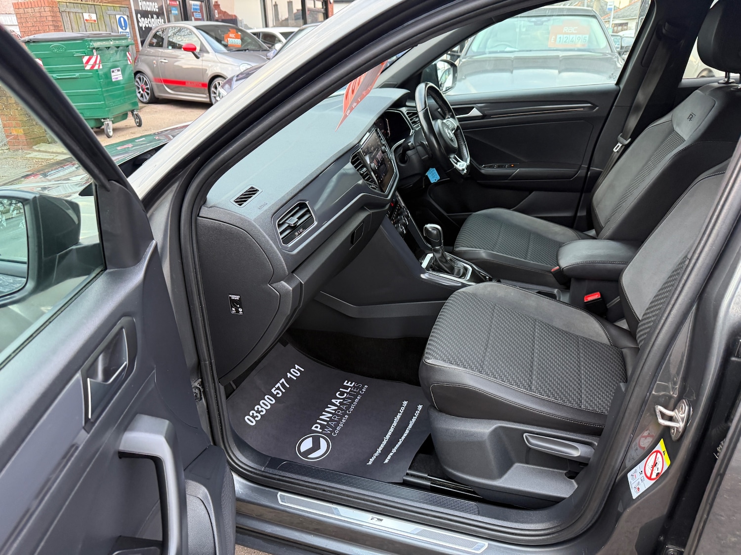 Used Volkswagen T-Roc 2019 for sale - 77749764: Photo 15