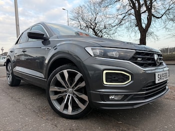 Used Volkswagen T-Roc 2019 for sale - 77749764: Photo
