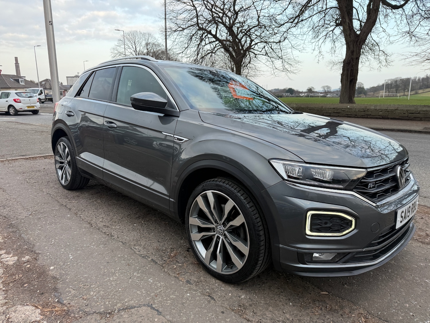 Used Volkswagen T-Roc 2019 for sale - 77749764: Photo 2