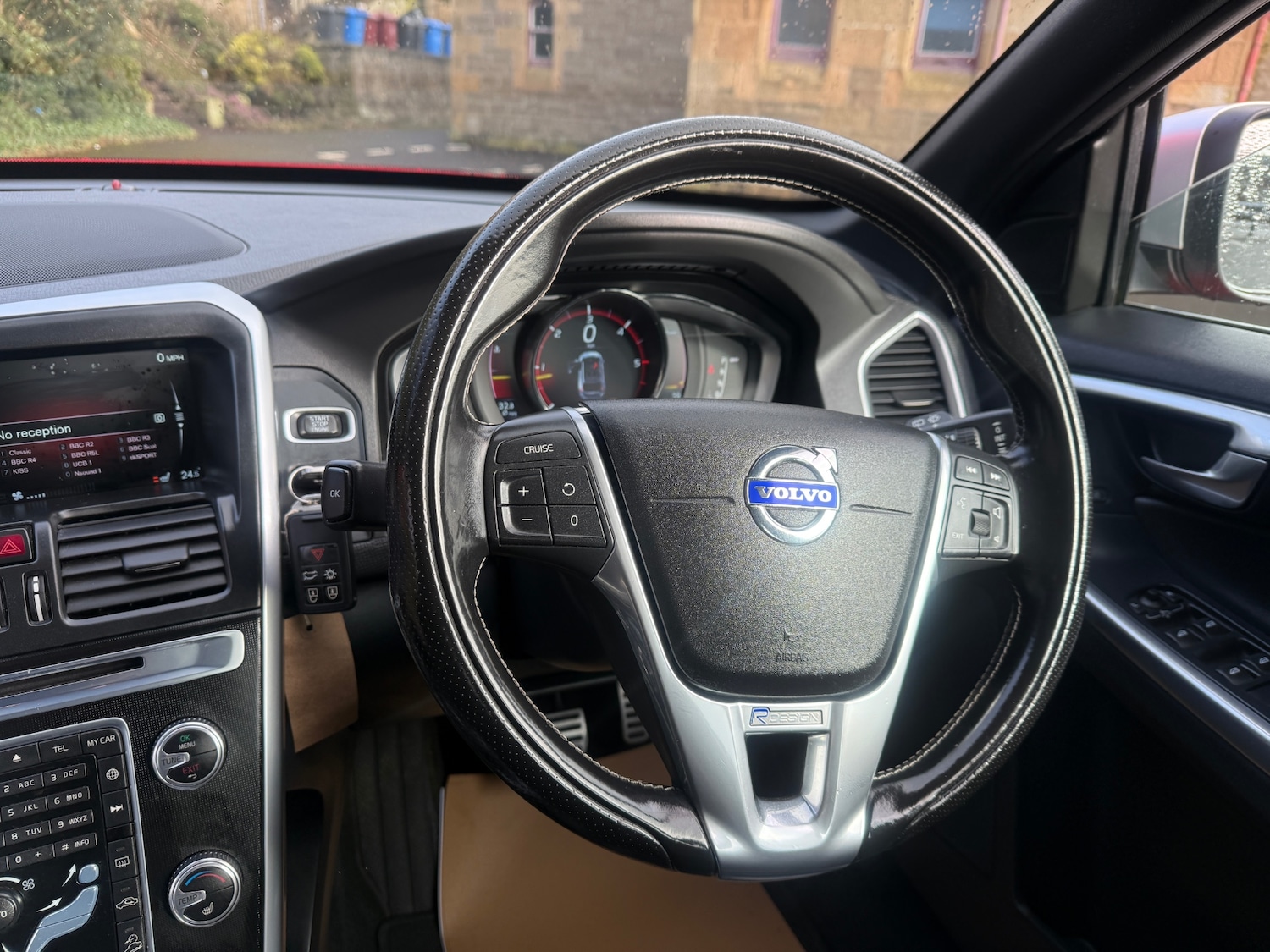 Used Volvo XC60 2015 for sale - 77627701: Photo 23