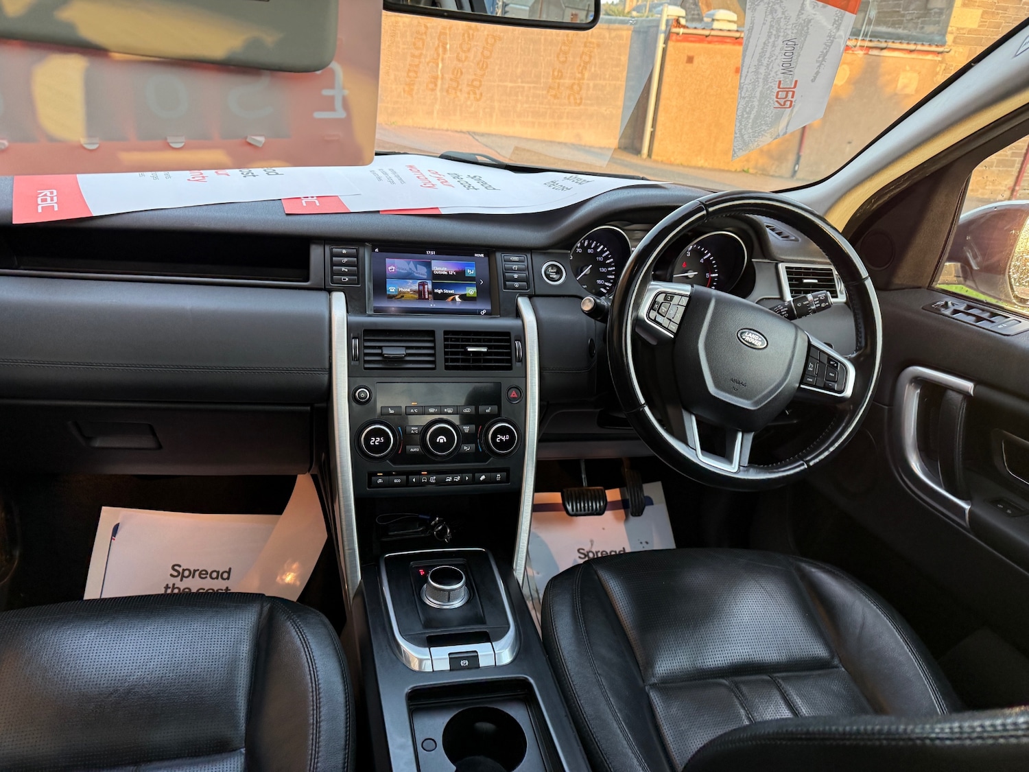 Used Land Rover Discovery Sport 2015 for sale - 76140856: Photo 25