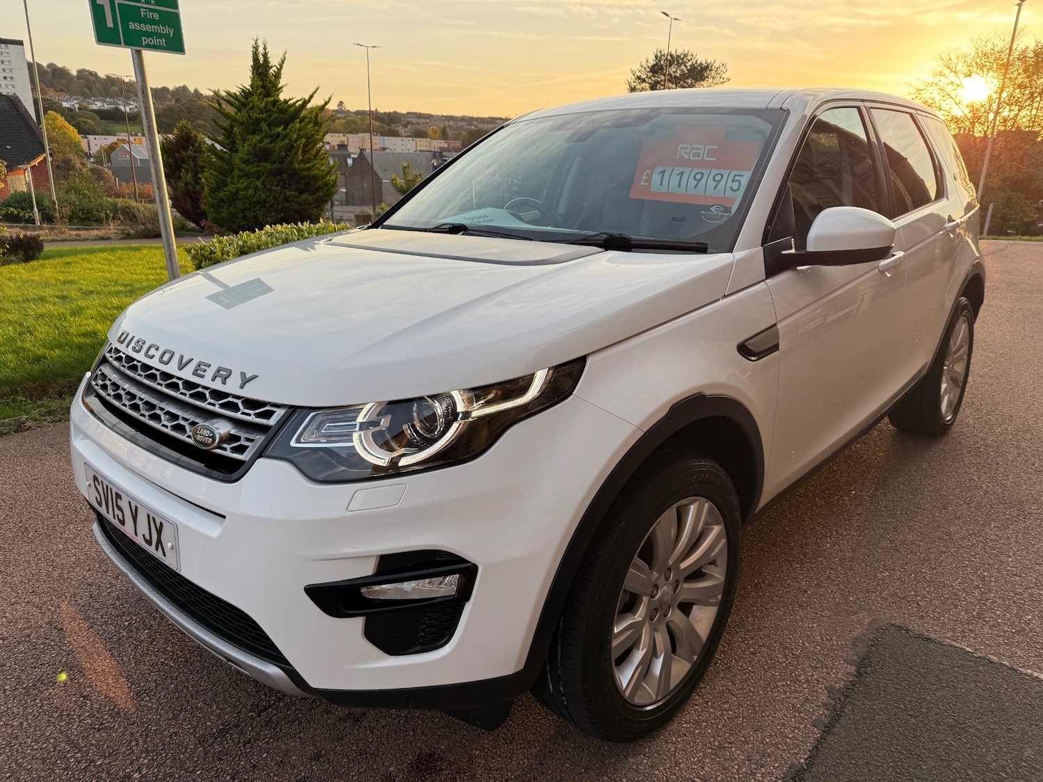 Used Land Rover Discovery Sport 2015 for sale - 76140856: Photo 7