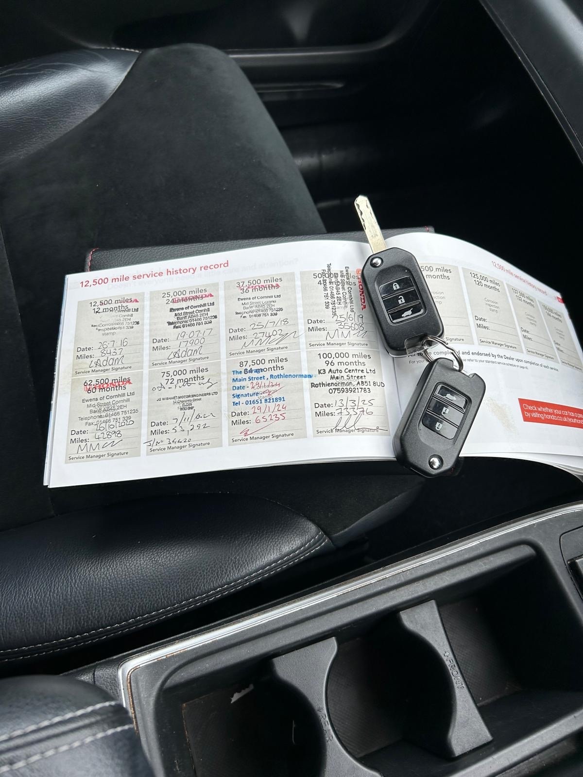 Used Honda CR-V 2015 for sale - 76140800: Photo 10