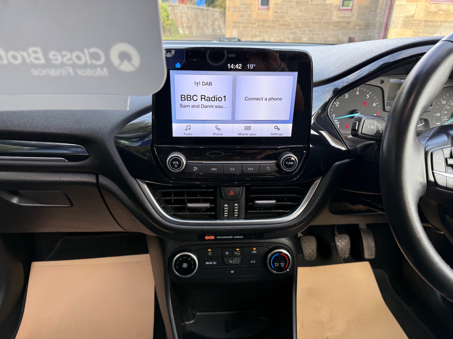 Vehicle 21
