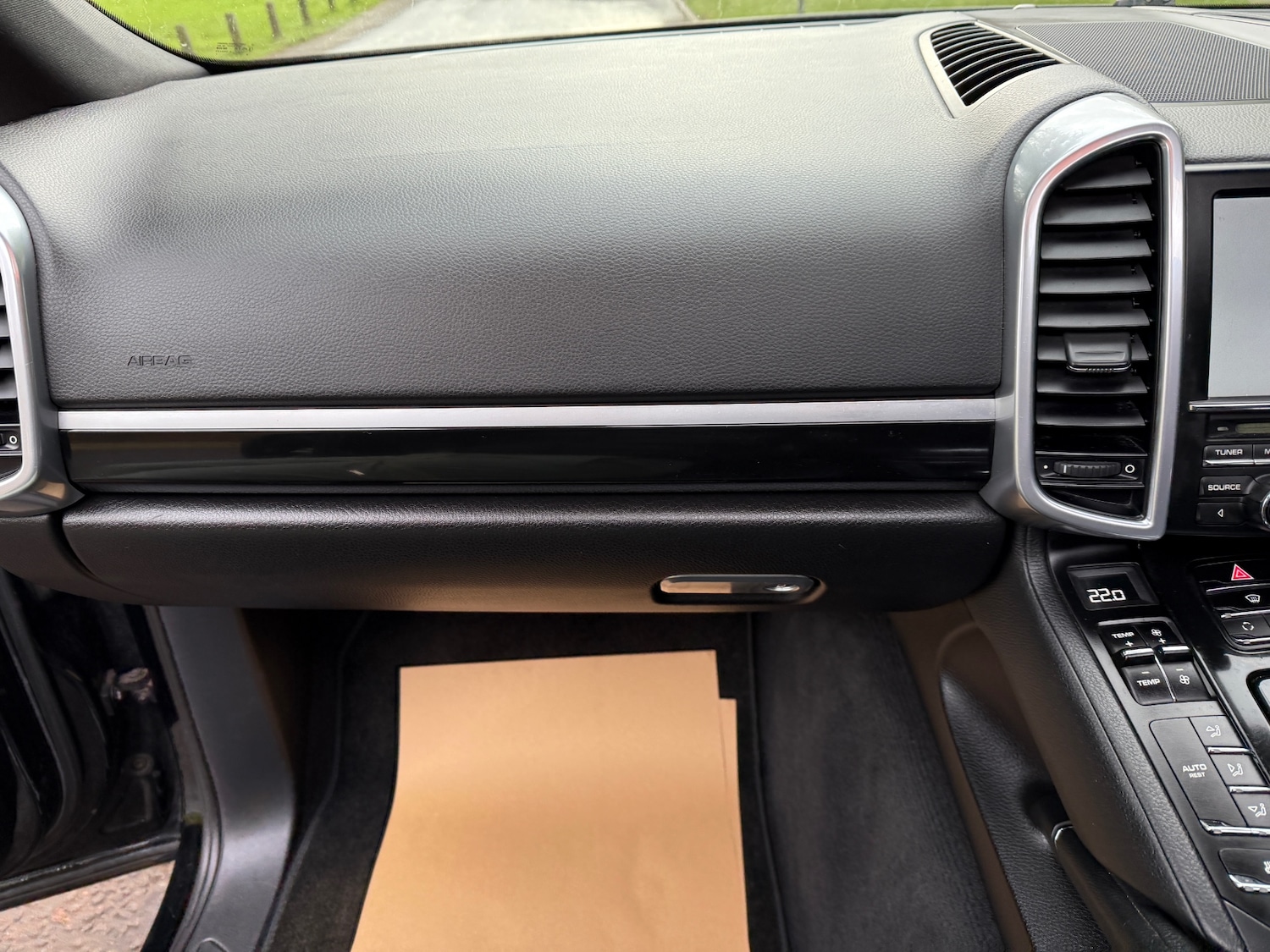 Used Porsche Cayenne 2012 for sale - 77600578: Photo 18