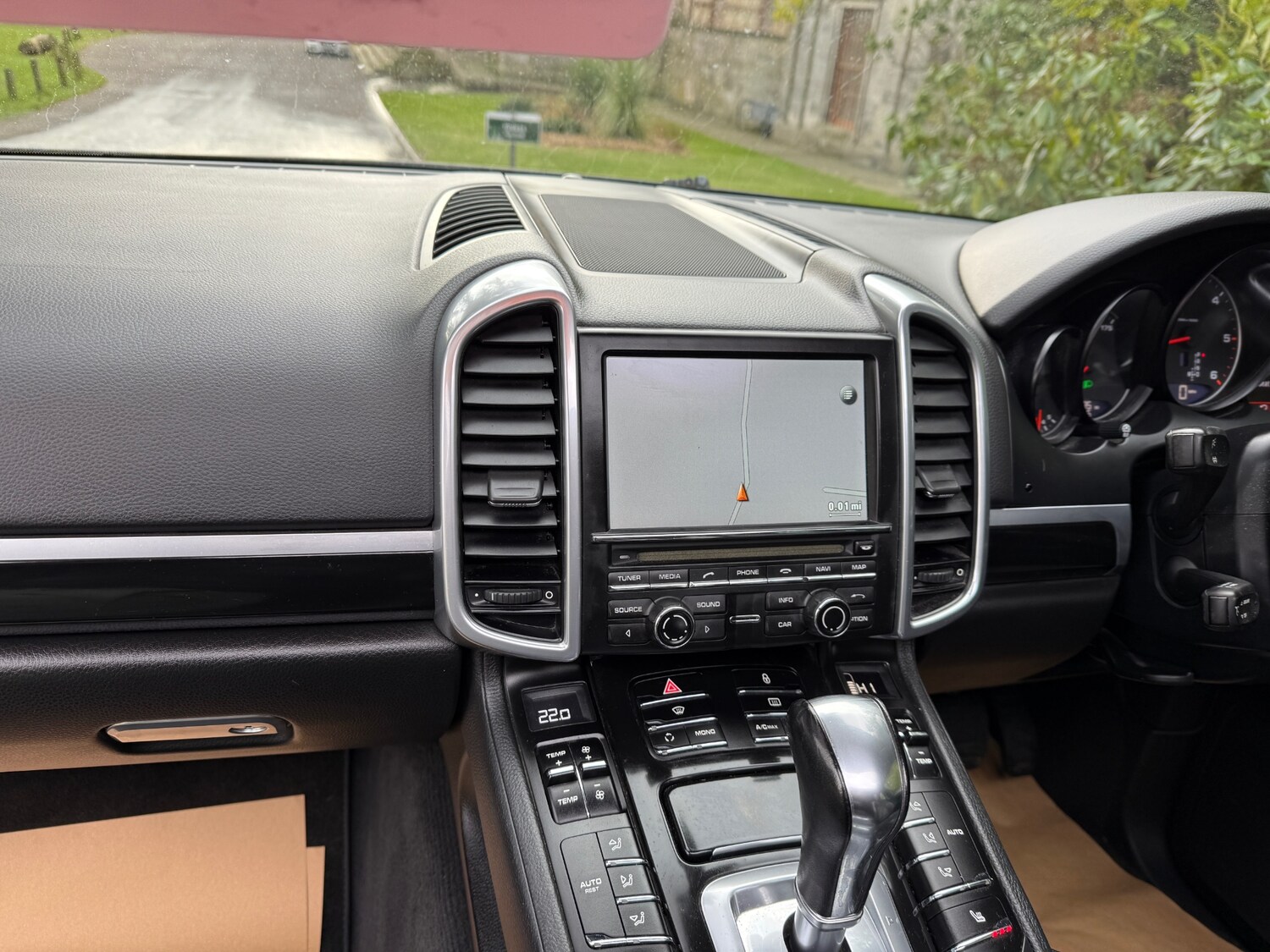 Used Porsche Cayenne 2012 for sale - 77600578: Photo 22