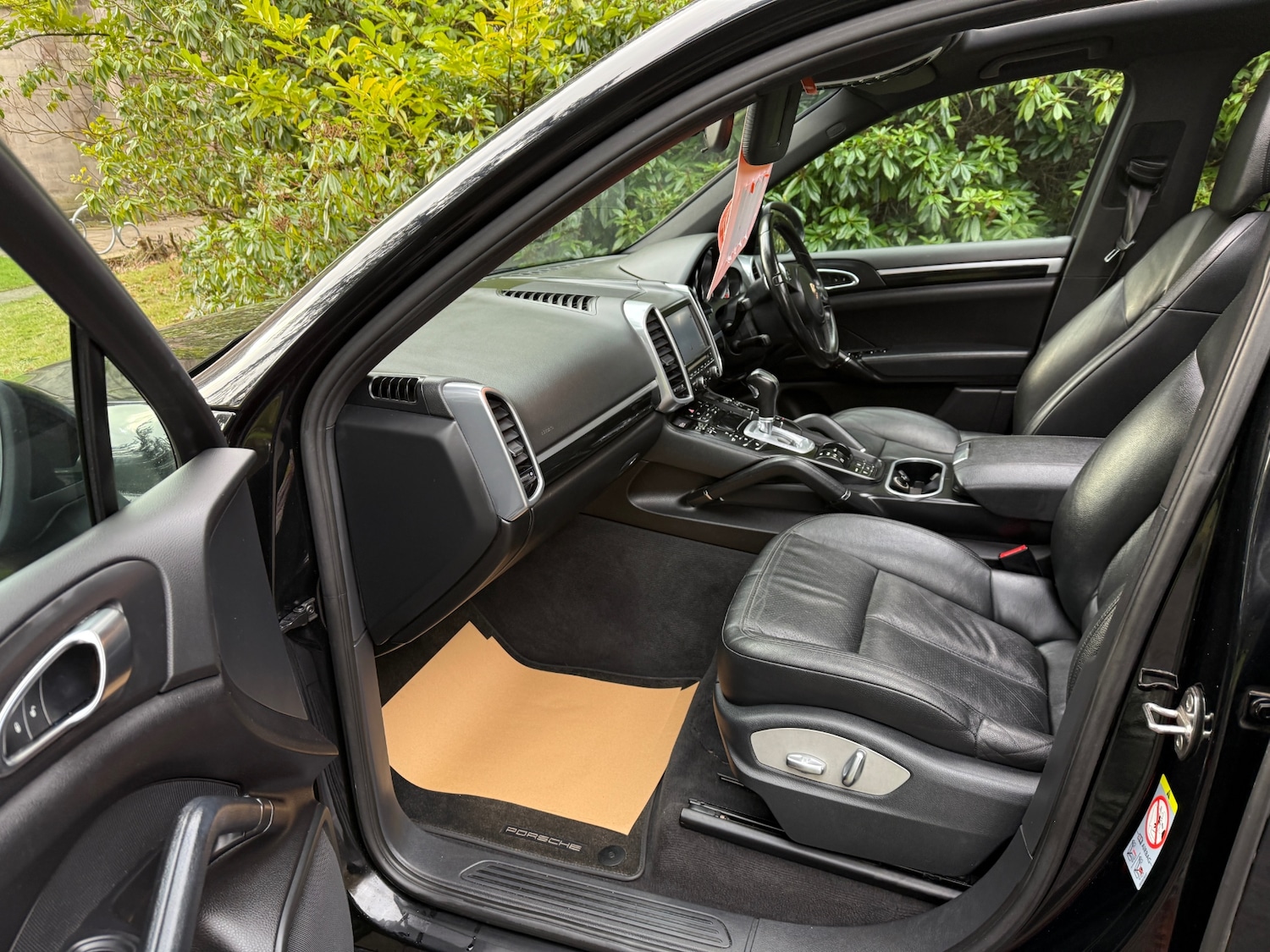 Used Porsche Cayenne 2012 for sale - 77600578: Photo 8