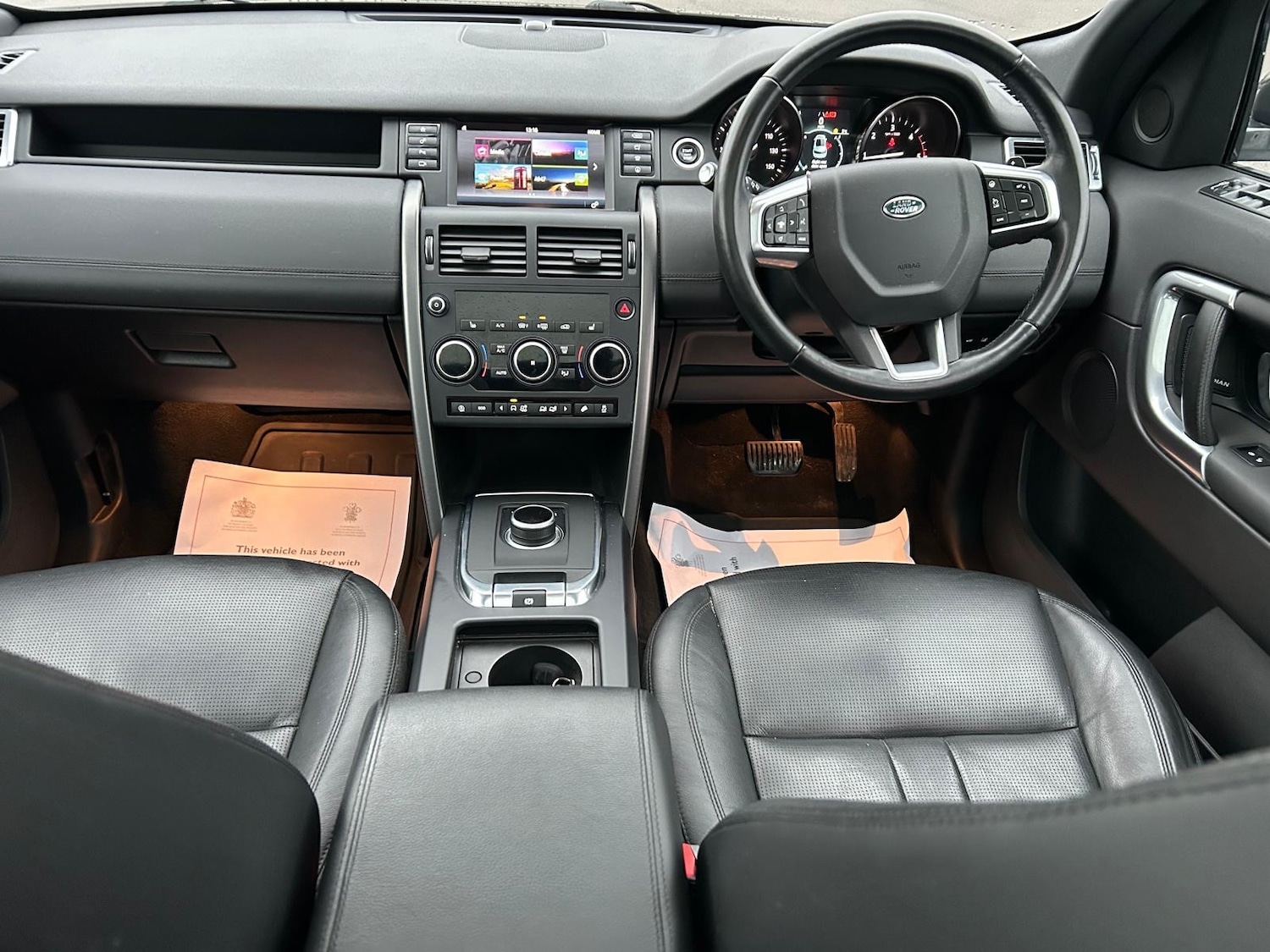 Used Land Rover Discovery Sport 2019 for sale - 76935518: Photo 6