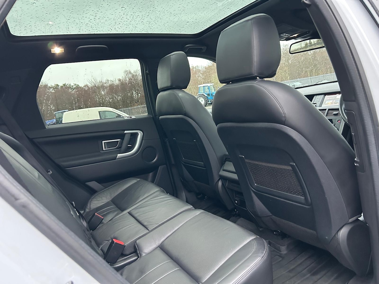 Used Land Rover Discovery Sport 2019 for sale - 76935518: Photo 7