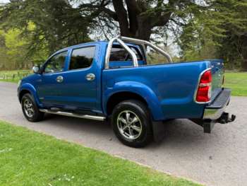 Used Toyota Hilux 2015 for sale - 74454907: Photo