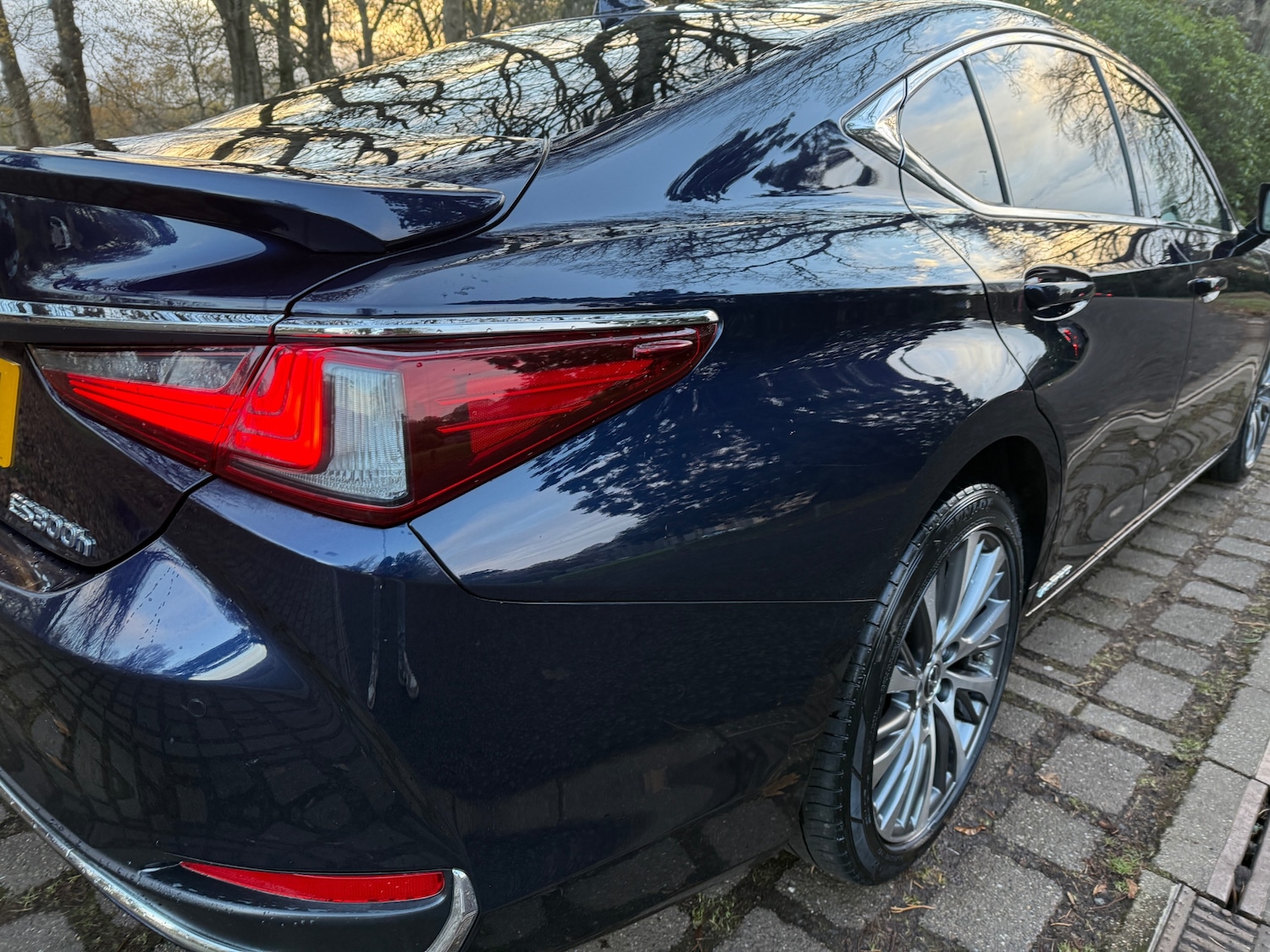 Used Lexus ES 2020 for sale - 76687589: Photo 15