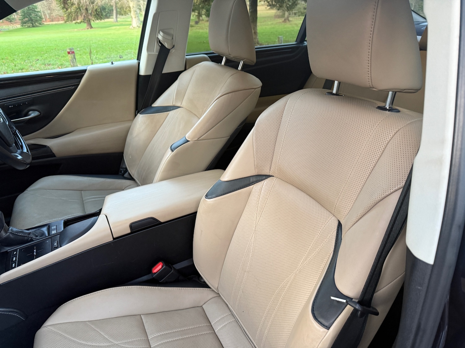 Used Lexus ES 2020 for sale - 76687589: Photo 21