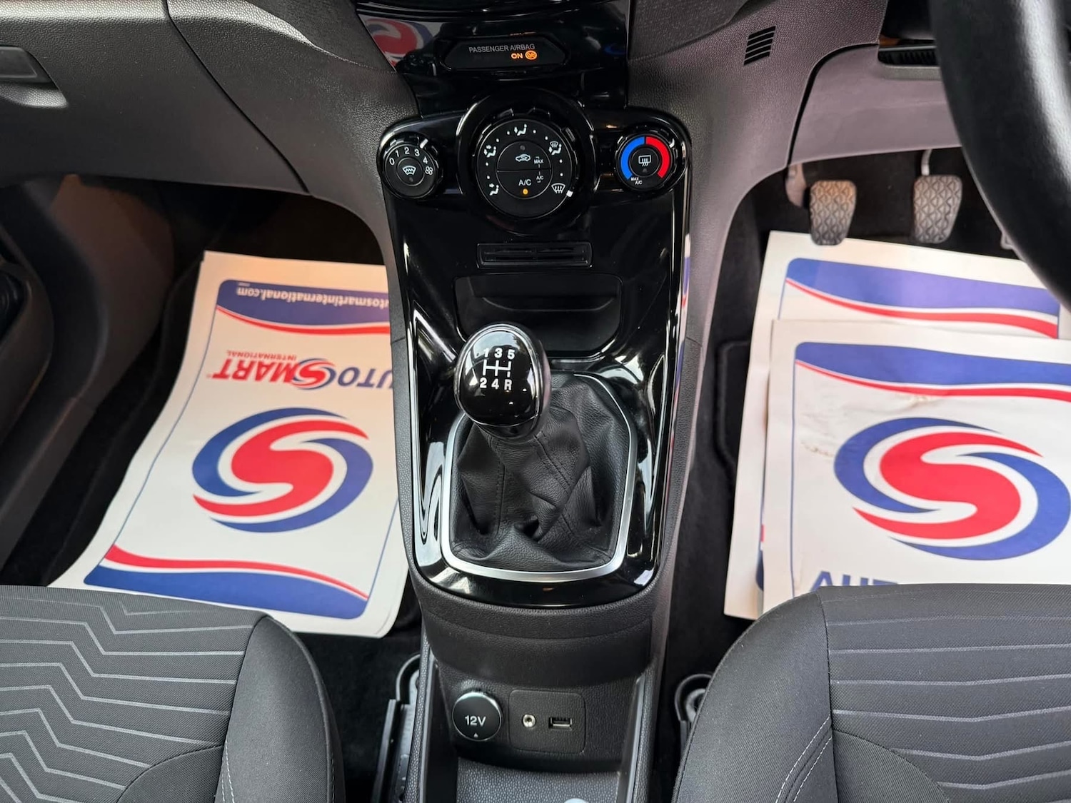 Used Ford Fiesta 2015 for sale - 77158105: Photo 18