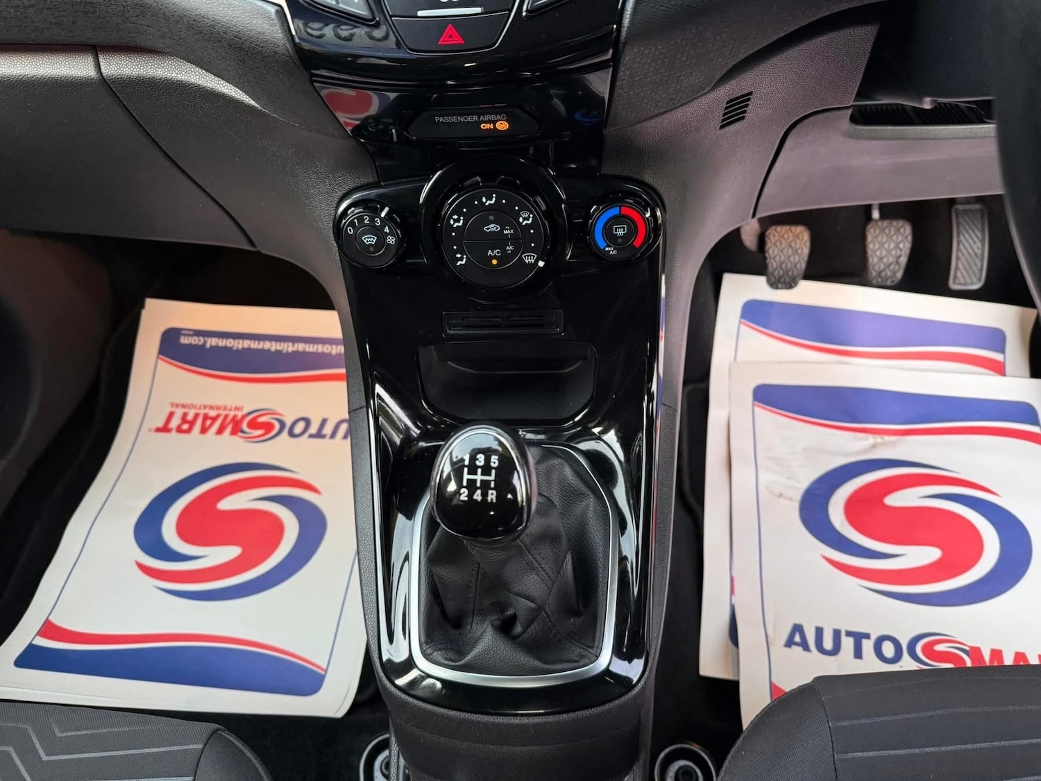 Used Ford Fiesta 2015 for sale - 77158105: Photo 22