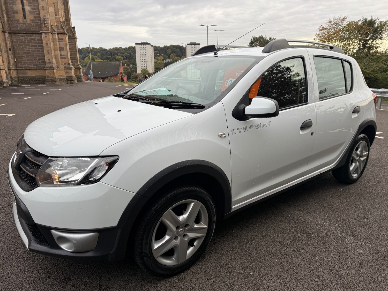 Used Dacia Sandero Stepway 2015 for sale - 76082945: Photo 5