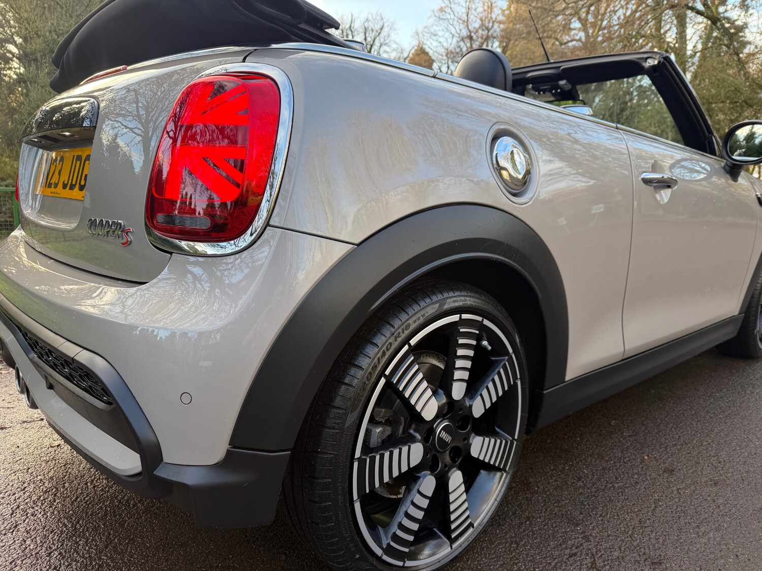 Used MINI Convertible 2023 for sale - 76978161: Photo 13