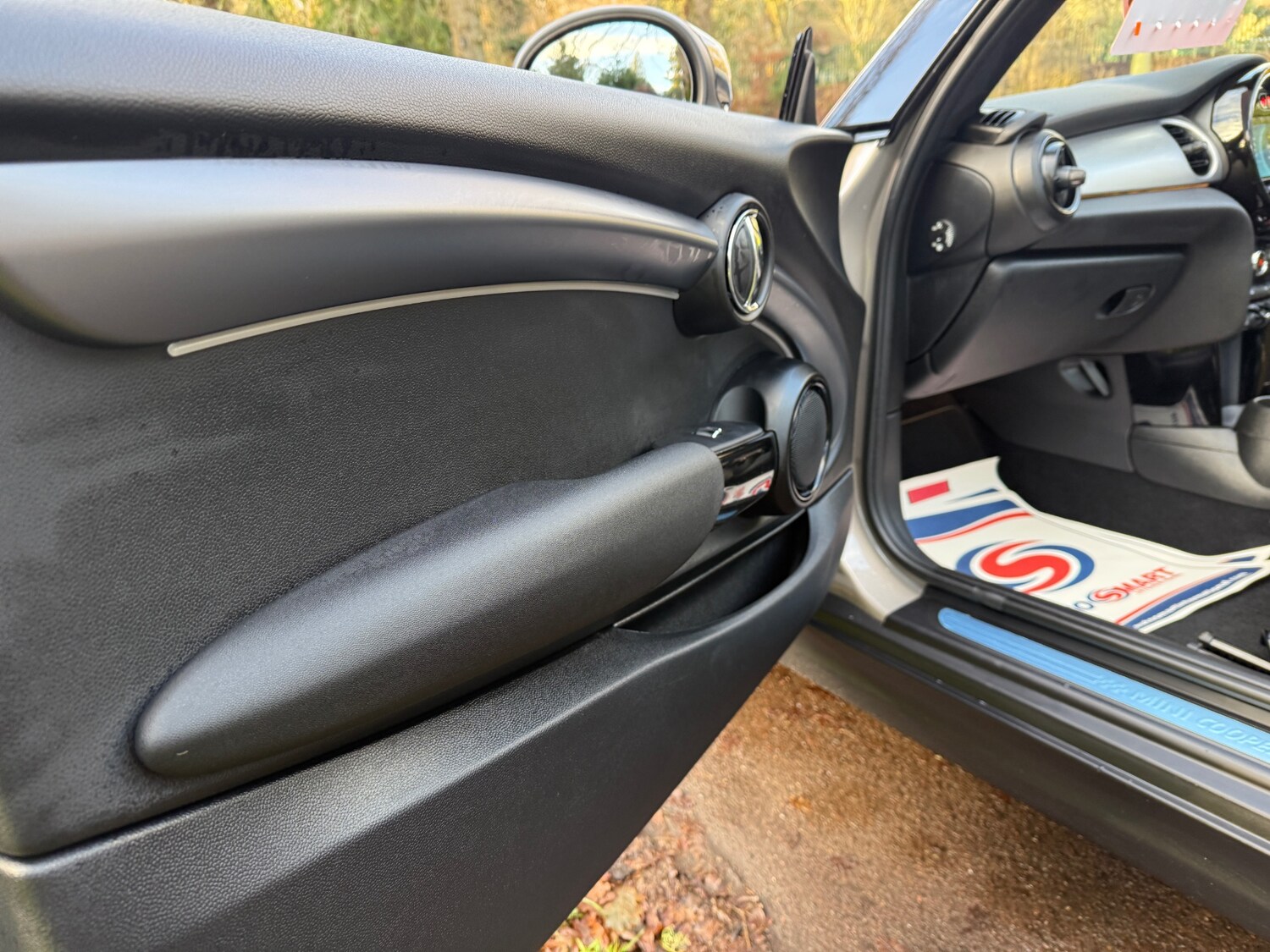 Used MINI Convertible 2023 for sale - 76978161: Photo 33