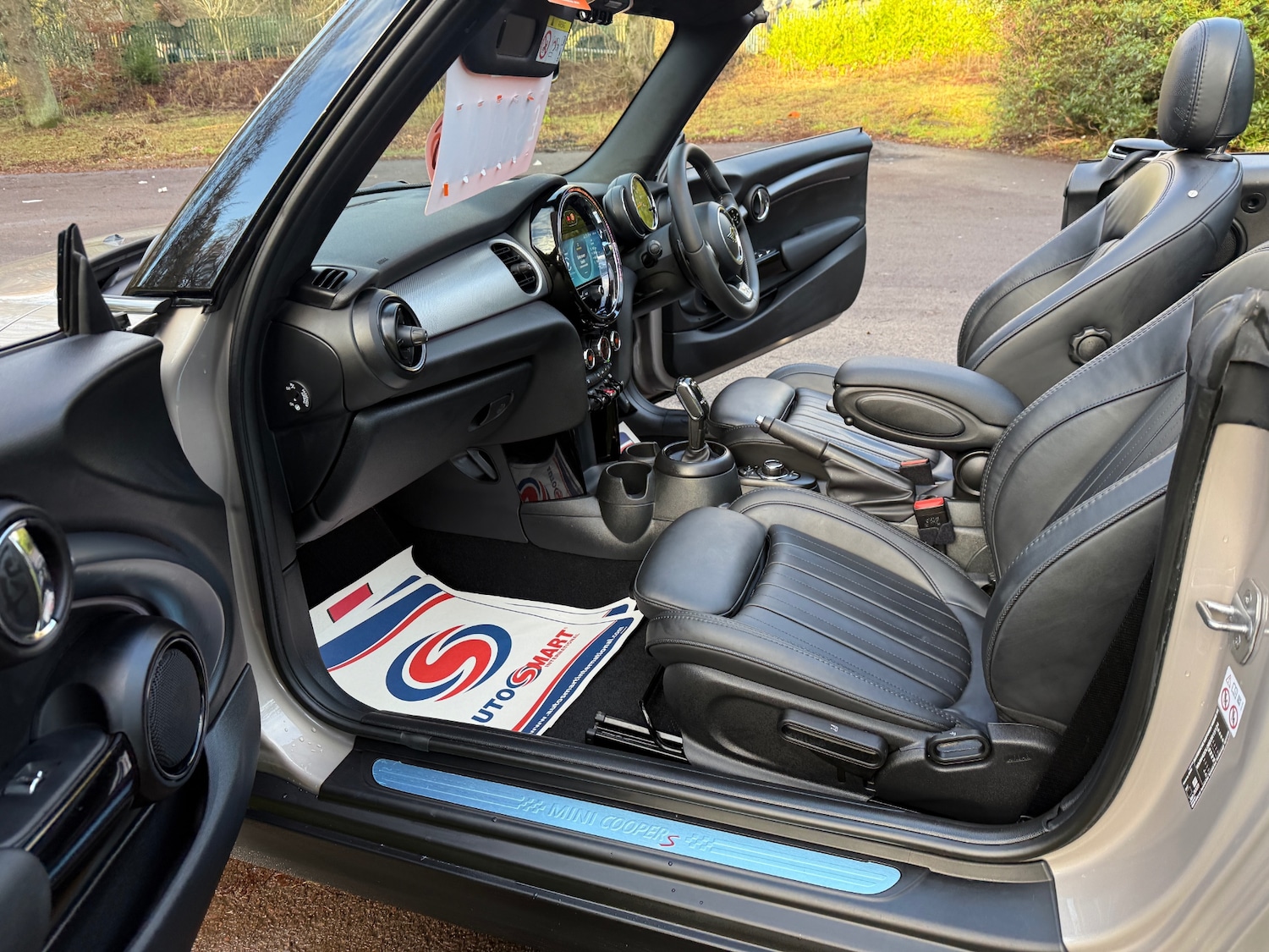 Used MINI Convertible 2023 for sale - 76978161: Photo 34