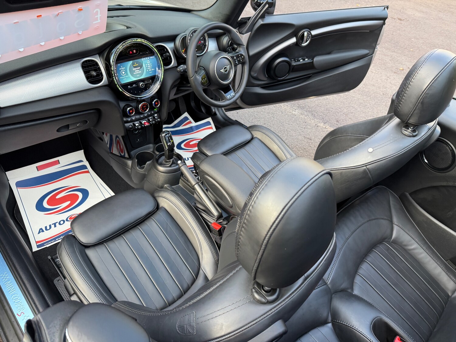 Used MINI Convertible 2023 for sale - 76978161: Photo 38