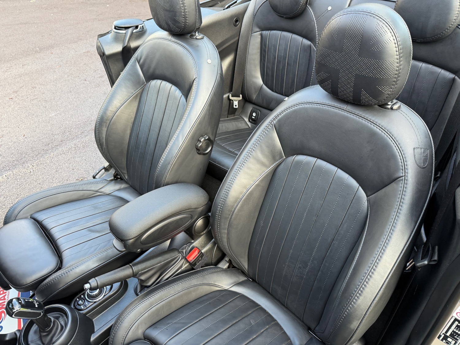 Used MINI Convertible 2023 for sale - 76978161: Photo 39