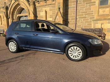 Used Volkswagen Golf 2015 for sale - 76571426: Photo