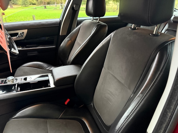 Used Jaguar XF 2013 for sale - 76179129: Photo 30