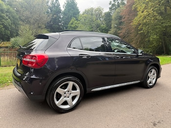 Used Mercedes-Benz GLA 2015 for sale - 75759092: Photo