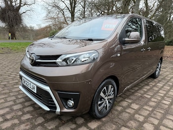 Used Toyota PROACE CITY Verso 2022 for sale - 77049323: Photo
