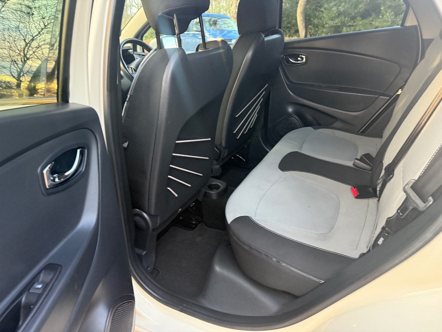 Used Renault Captur 2014 for sale - 76668993: Photo 14