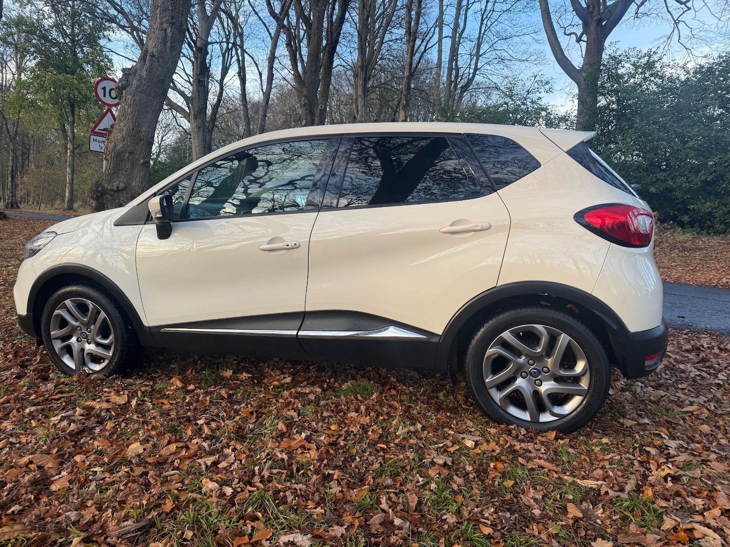 Used Renault Captur 2014 for sale - 76668993: Photo 5
