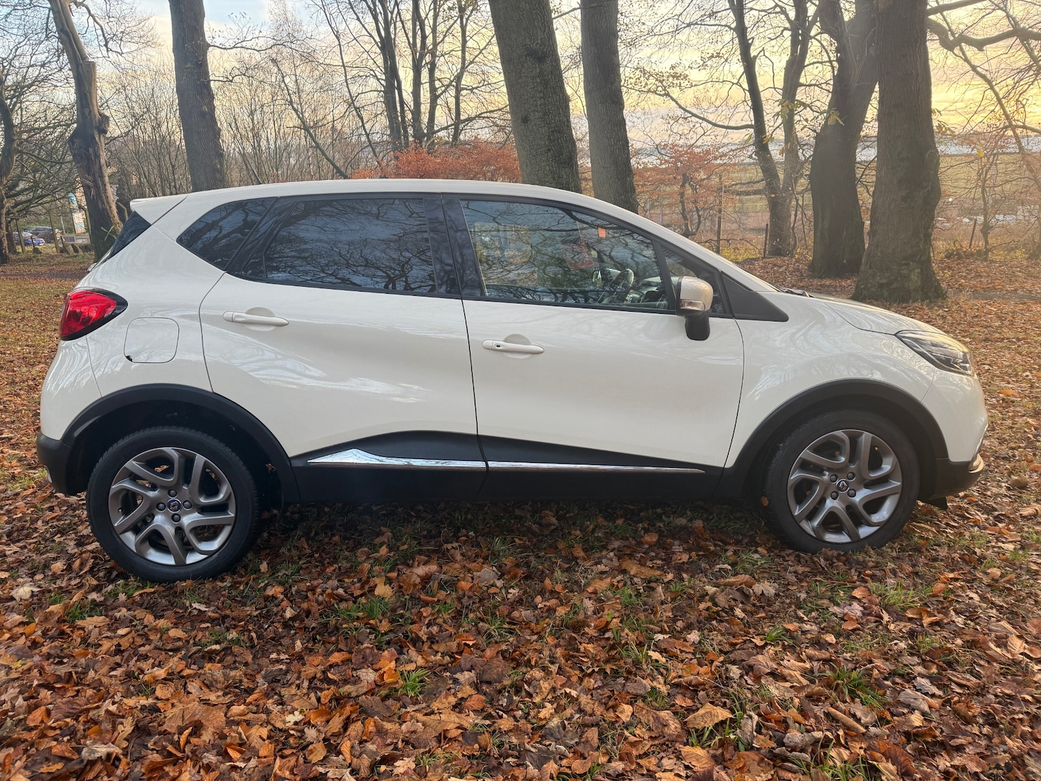 Used Renault Captur 2014 for sale - 76668993: Photo 9