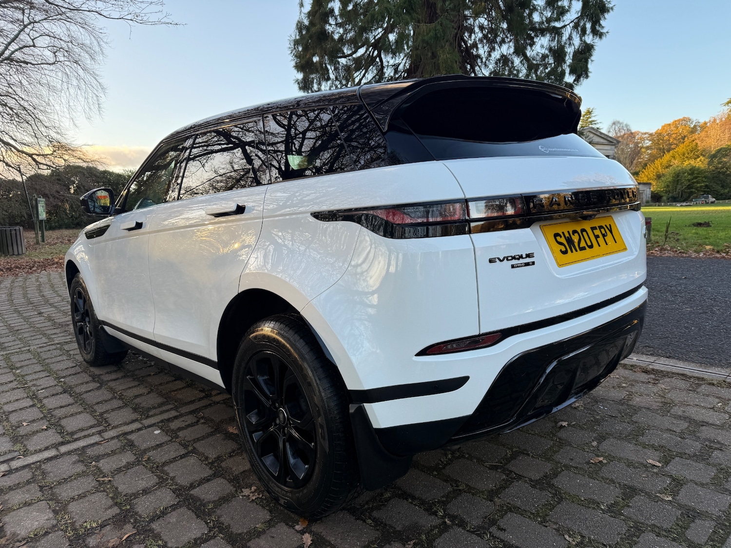Used Land Rover Range Rover Evoque 2020 for sale - 76610129: Photo 4