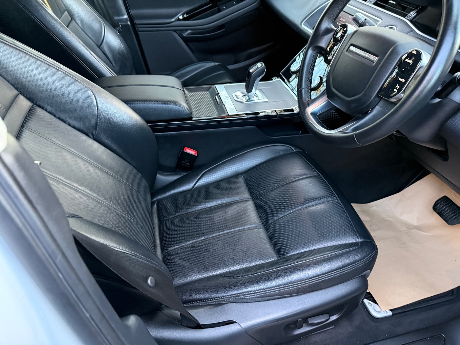 Used Land Rover Range Rover Evoque 2020 for sale - 76610129: Photo 51