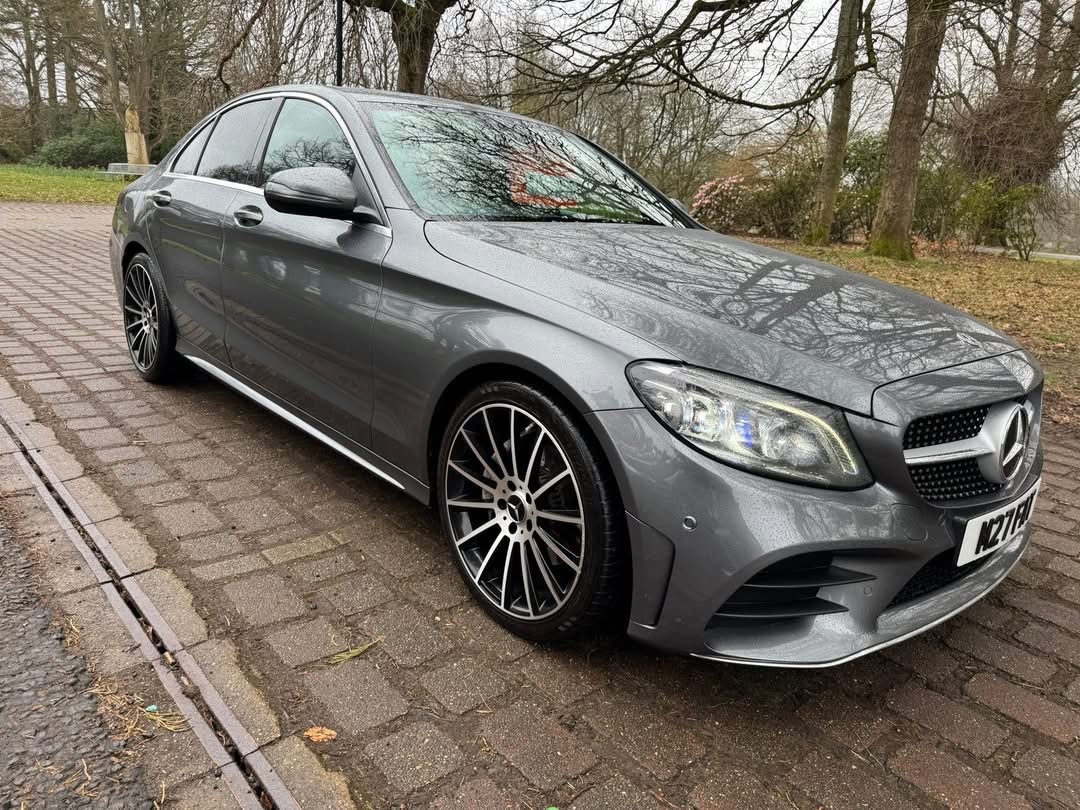 Used Mercedes-Benz C Class 2020 for sale - 77911505: Photo 2