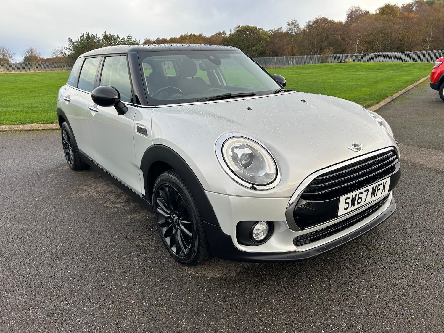 Used MINI Clubman 2017 for sale - 76442729: Photo 2